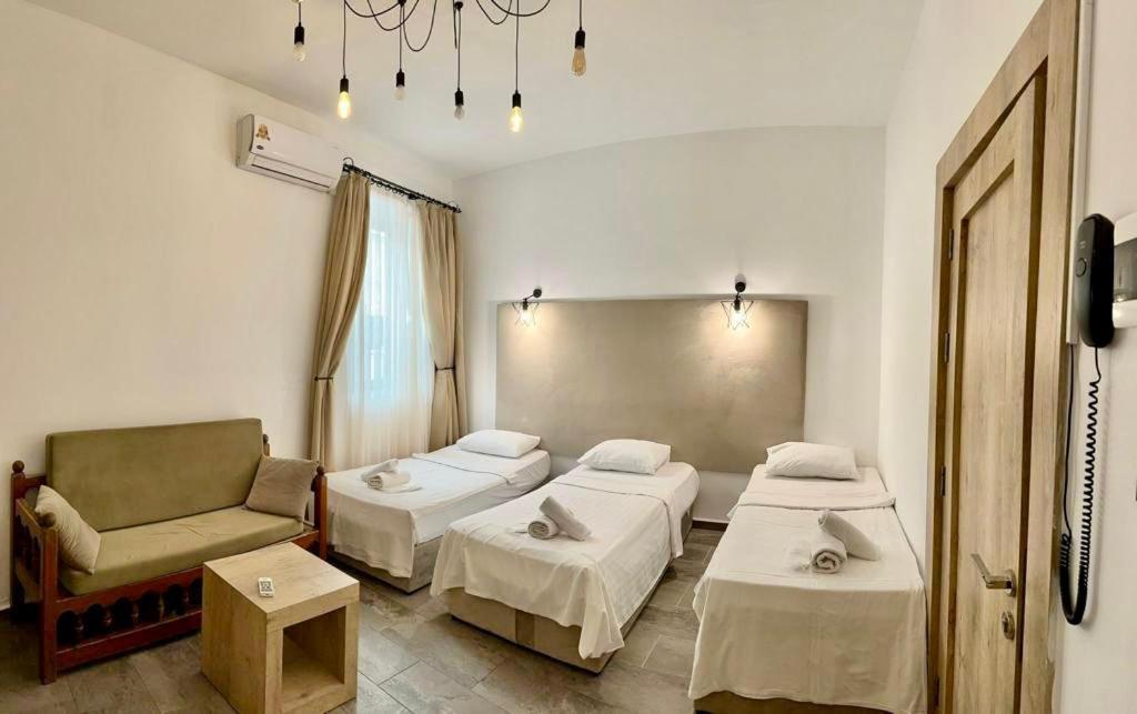 The Port Of Kyrenia Hotel المظهر الخارجي الصورة